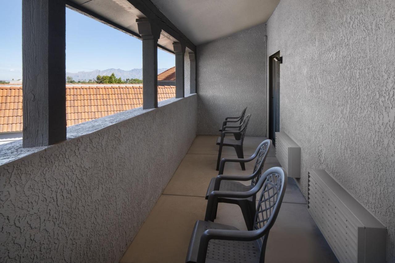 Four Points By Sheraton Tucson Airport Екстериор снимка